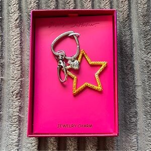 NWT Betsey Johnson Yellow Gold Silver Tone Ombré Star Heart Key Ring Bag Charm